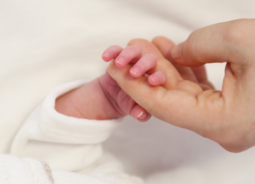 妊娠中のお口の健康が、お腹の赤ちゃんに与える大切な影響|自由が丘駅前歯医者