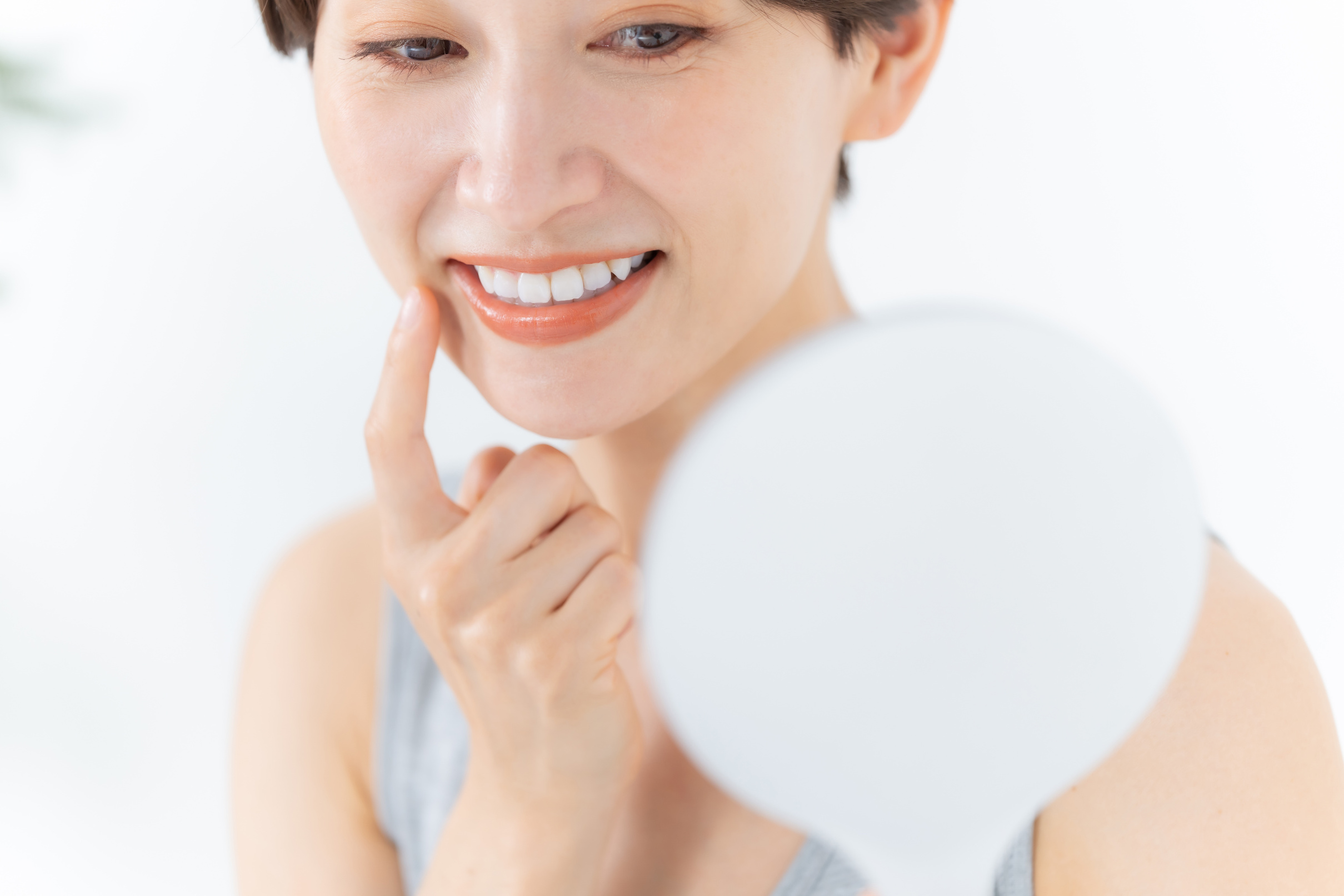 ホワイトニングをした女性